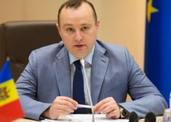 Deputații socialiști au participat la protest în susținerea lui Igor Dodon: «Învinuirile prostești și inventate, de care este acuzat, într-o comandă politică, de aceea el trebuie să fie eliberat» | VIDEO