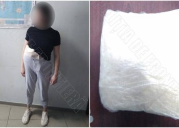 O femeie din Ucraina, reținută la vamă cu 2 kg de droguri: Pachetul era ascuns sub haine | FOTO