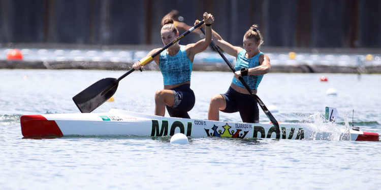 Sportivele Daniela Cociu și Maria Olărașu au cucerit medalia de bronz la Cupa Mondială de canoe
