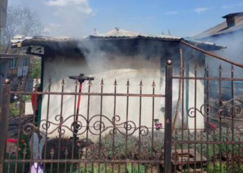 Preotul bisericii din Călărași, care a fost cuprinsă de flăcări de Paștele Blajinilor: Lumânările și candelele nu erau aprinse | VIDEO