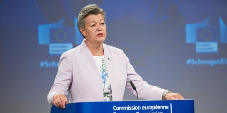 Comisarul european pentru Afaceri Interne va efectua mâine o vizită la Chișinău