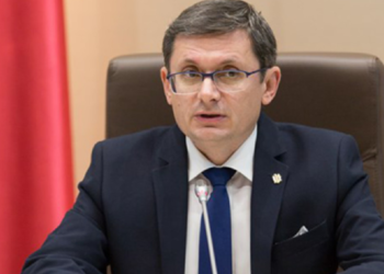 „Noi așteptăm pace, dar nu felicitări de așa gen”. Reacția președintelui Parlamentului la felicitarea de 9 Mai expediată Maiei Sandu de către Vladimir Putin