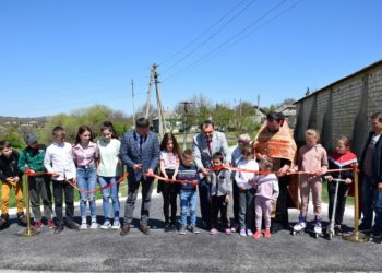 Echipa Partidului „ȘOR” a inaugurat un alt drum în satul Pohorniceni, raionul Orhei