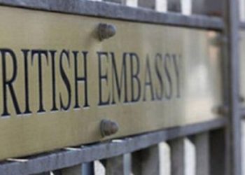 Ambasadei Marii Britanii la Chișinău: Nu avem motive să credem că Moldova este amenințată de pericolul unui atac militar. Noi respectăm neutralitatea țării, iar misiunea diplomatică lucrează pentru consolidarea relațiilor bilaterale | VIDEO