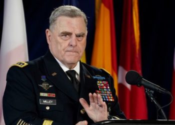 Генерал США провел переговоры с главой Генштаба РФ: обсудили проблемы безопасности