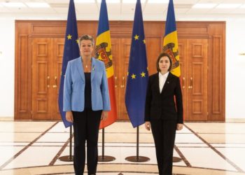 Situația de securitate din regiune, acțiunile de consolidare a frontierei și valul de refugiați: Ce subiectele a fost abordate la întâlnirea Maiei Sandu cu comisarul UE pentru afaceri interne | VIDEO