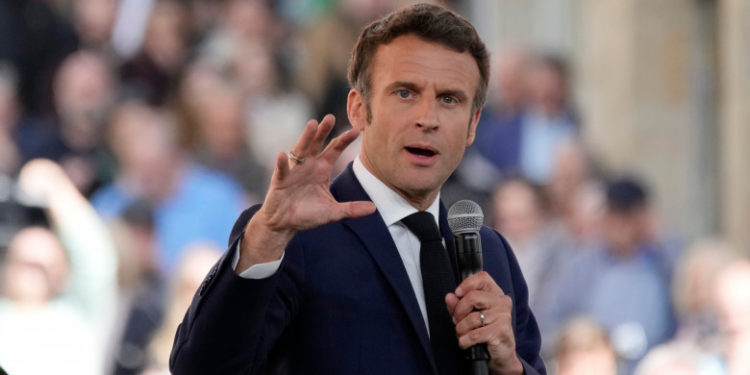 Emmanuel Macron: Pacea nu se va construi cu „umilirea” Rusiei