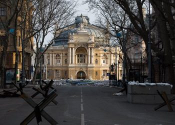 В Одессе раздаются взрывы: что известно