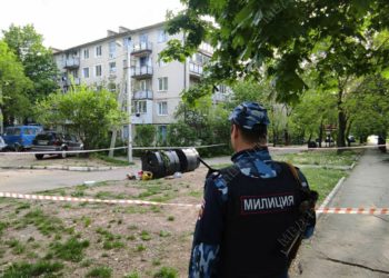 Arsenal de muniții, aruncat la gunoi. Într-un container pentru deșeuri din Tiraspol au fost depistate obiecte periculoase | VIDEO