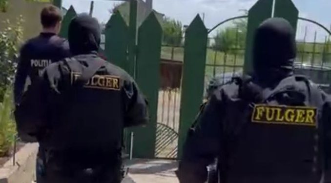 Detalii de la reținerea celor doi bărbați, suspectați de omorul din pădurea de la Sîngerei. A fost ridicată și arma din care s-ar fi tras | VIDEO