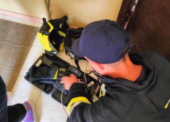 Fetiță de trei anișori, rămasă blocată în apartament: A fost nevoie de intervenția salvatorilor