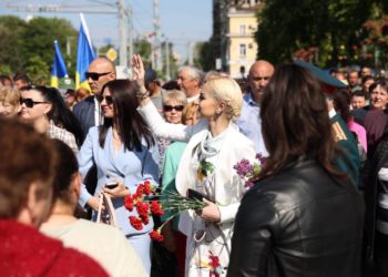 Peste zece mii de activiști și simpatizanți ai Partidului „ȘOR” au participat la un marș dedicat Zilei Victoriei | FOTO