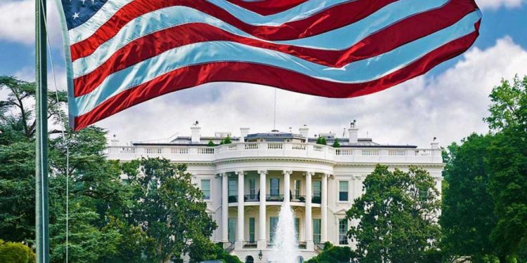 NYT: администрация Байдена одобрила поставки реактивных систем залпового огня в Украину