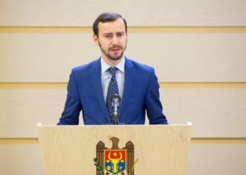 Dinu Plîngău cere demisia lui Sergiu Gaibu: Piața carburanților este afectată grav de o schemă protejată de oameni de la Ministerul Economiei | VIDEO