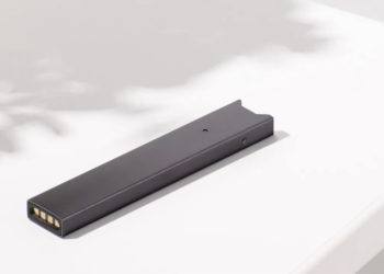 В США запретили продажу всех электронных сигарет Juul