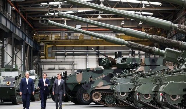 Польша договорилась с Украиной о самых крупных за 30 лет поставках вооружений