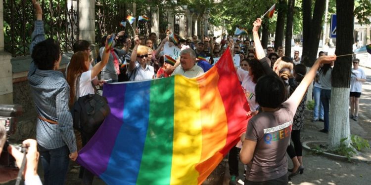 Marșul Pride nu se anulează și nici nu-și schimbă traseul: Ce spun organizatorii, după anunțul lui Ion Ceban