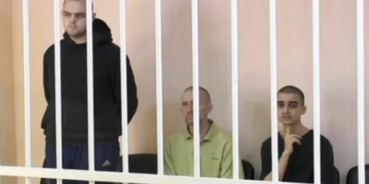 Суд самопровозглашенной ДНР приговорил трех иностранцев, воевавших на стороне Украины, к смертной казни
