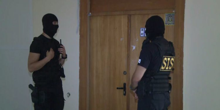 Un bărbat care propaga războiul s-a trezit cu oamenii legii la ușă. Ce a declarat el într-o conversație telefonică | AUDIO