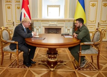 Джонсон предложил Зеленскому масштабную программу подготовки военных
