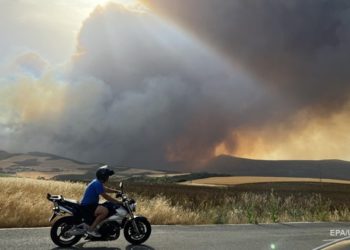 В Испании бушуют лесные пожары