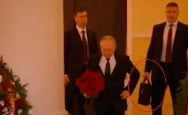 СМИ: Охранника Путина нашли с простреленной головой
