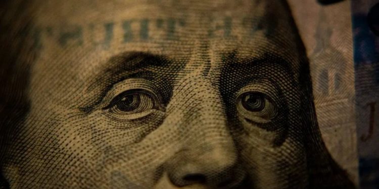 Bloomberg сообщил о произошедшем в России дефолте по валютным долговым обязательствам