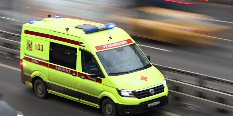 Число пострадавших в аварии с автобусом в Москве выросло до 20