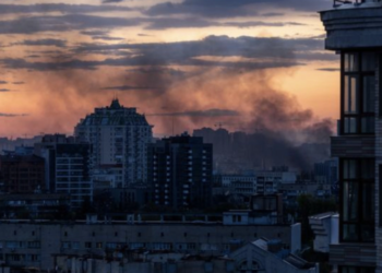 Mai multe explozii s-au auzit duminică dimineață în capitala Ucrainei | VIDEO