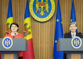 Directorul general adjunct al FMI la o întrevedere cu prim-ministrul RM: Fondul va continua să sprijine Moldova pentru a depăși crizele cu care se confruntă în ultima perioadă | VIDEO