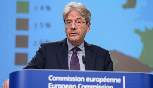 ЕС пока не рассматривает введение эмбарго на российский газ, — еврокомиссар