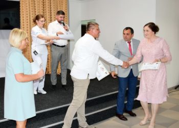 Aproximativ 1200 de angajați din sistemul de sănătate din Orhei au fost premiați cu ocazia zilei profesionale, la inițiativa lui Ilan Șor