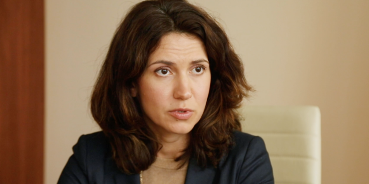 Procurorii ar trebui să-și facă munca perfect și să activeze conform legii: Olesea Stamate despre dosarul în care este cercetat Igor Dodon și în care soția sa are calitate de complice | VIDEO