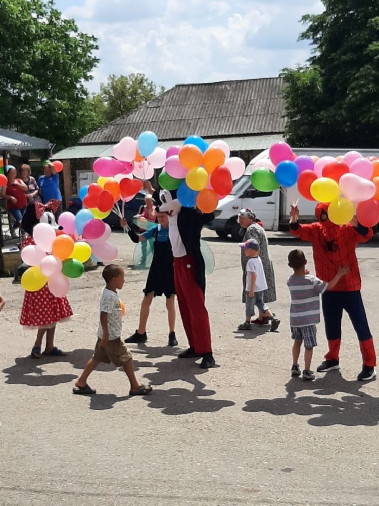 De Ziua Copilului, Partidul ȘOR a organizat evenimente pentru copii în toate primăriile pe care le conduce