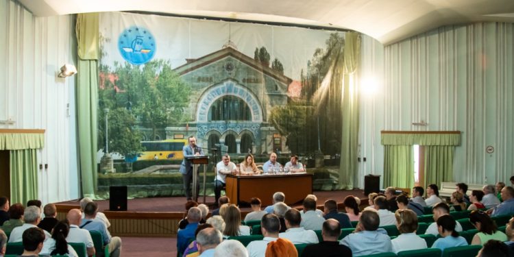 Reabilitarea lui Dodon și demisia guvernului Gavrilița. PSRM a convocat Consiliul Republican