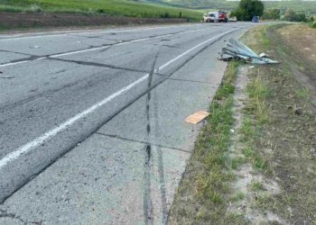 Accident fatal, pe traseul Chișinău-Bălți. Un șofer a adormit la volan, iar mașina lui s-a tamponat cu un autocamion | VIDEO