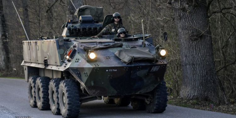 Elveția blochează un transport de armament al Danemarcei către Ucraina