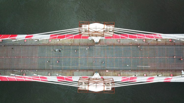 Cum arată primul pod rutier între Rusia și China, deschis vineri pentru transportul de marfă | FOTO