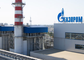 Акции «Газпрома» упали на 30%