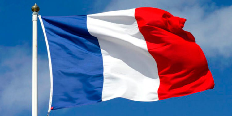 За открытые двери – штраф: Франция введет непопулярные меры ради экономии энергии