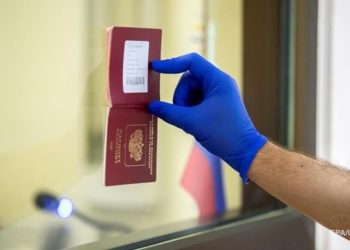 В Украине вступил в силу визовый режим с Россией
