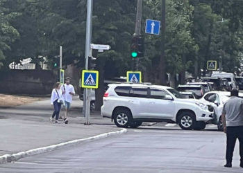 ДТП в центре столицы: Из-за столкновения двух авто движение транспорта затруднено