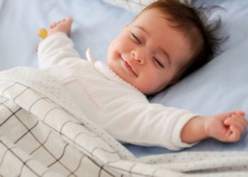 В Молдове установлен новый вариант пособия по уходу за ребенком