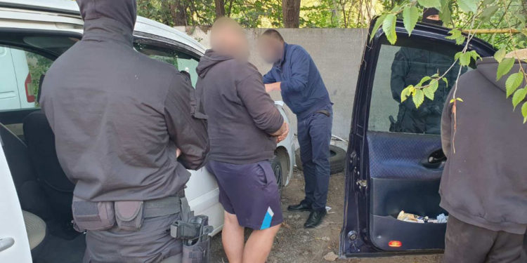 Șase bărbați – trimiși în judecată pentru contrabandă cu marfă de larg consum de peste 1.000.000 lei, de la ”KM7” din Odesa, Ucraina