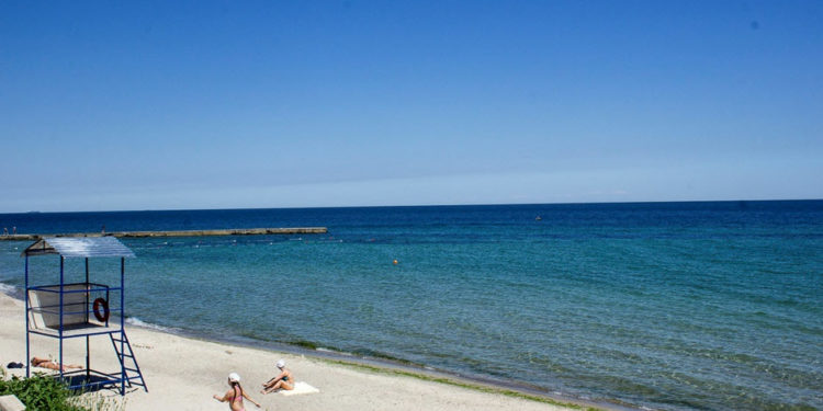 В Одесской области двое мужчин подорвались на мине во время заплыва. Один погиб