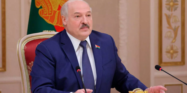 Лукашенко прокомментировал вовлечение Беларуси в войну против Украины