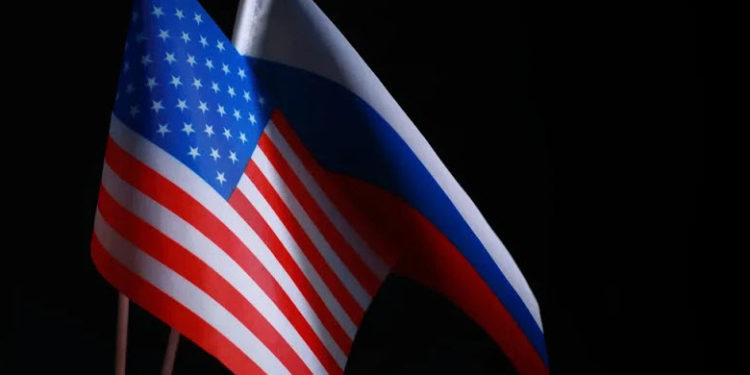 США разрешили ряд транзакций с Россией и смягчили санкции: о чем идет речь