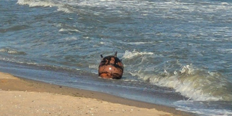 La Koblevo două persoane care se scăldau în mare au fost aruncate în aer de o mină