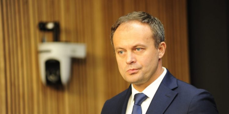 Candu, recunoscut în calitate de bănuit într-un dosar de îmbogățire ilicită: Câteva milioane de lei nu pot fi justificate