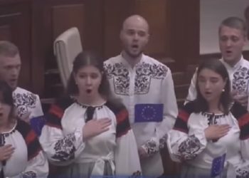 Deputații moldoveni au plecat în vacanță de vară | VIDEO